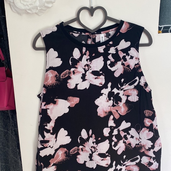 RVCA Tie Dye Flower Printed Shift Dress - Picture 2 of 4